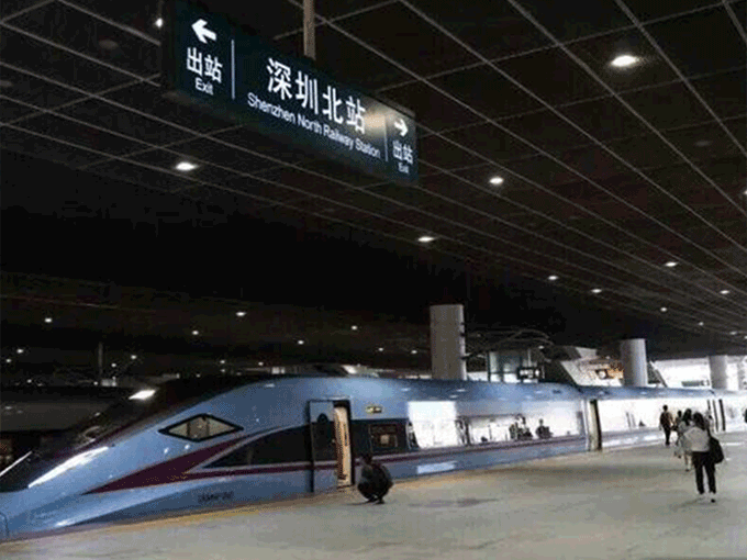 安檢時檢查人的和檢查包的技術(shù)完全不一樣